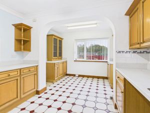 Kitchen to breakfast area- click for photo gallery